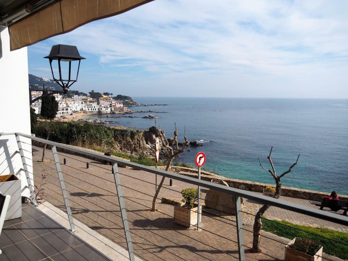 Apartamento Frente Al Mar En La Mejor Ubicacion De Calella กาเลญา เด ปาลาฟรูเจล ภายนอก รูปภาพ