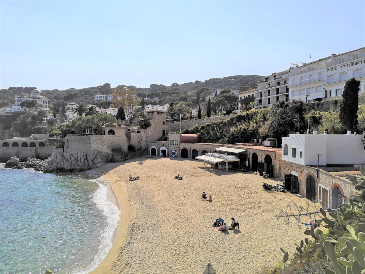 Apartamento Frente Al Mar En La Mejor Ubicacion De Calella กาเลญา เด ปาลาฟรูเจล ภายนอก รูปภาพ